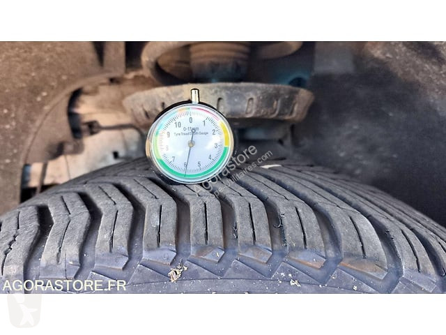 Коммерческий автомобиль