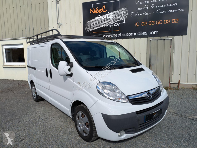 Коммерческий автомобиль Opel REMORQUE CARGO VAN
