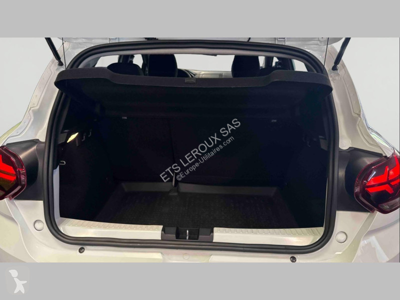 Užitkové vozidlo Dacia SANDERO