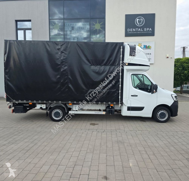 Коммерческий автомобиль Renault