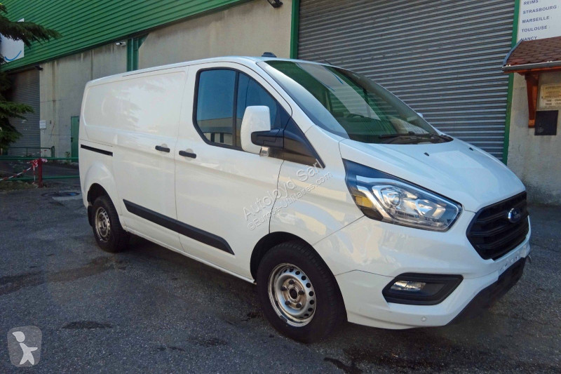 Véhicule utilitaire Ford 2,0 DPF 130