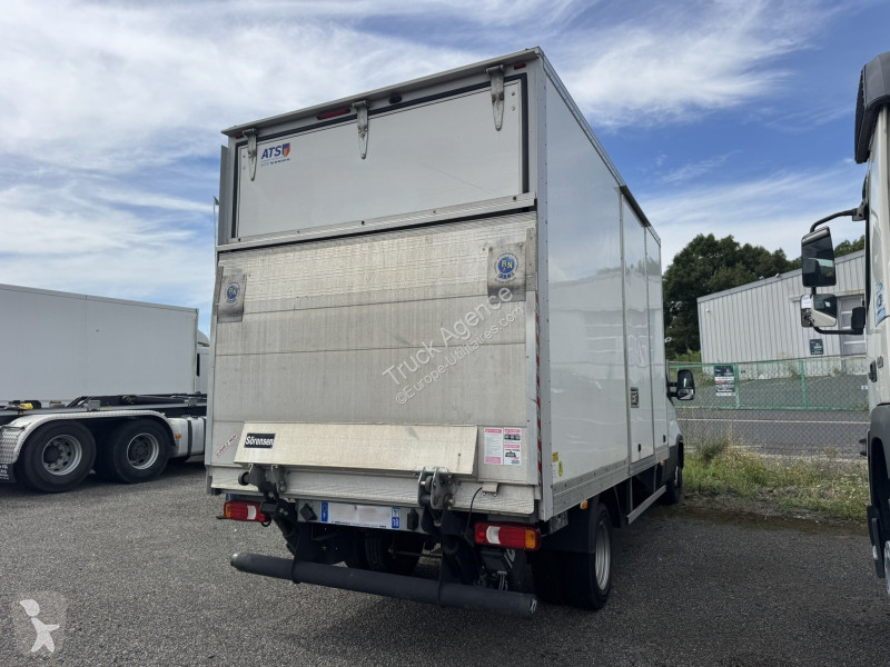 Furgoneta Iveco 35C16