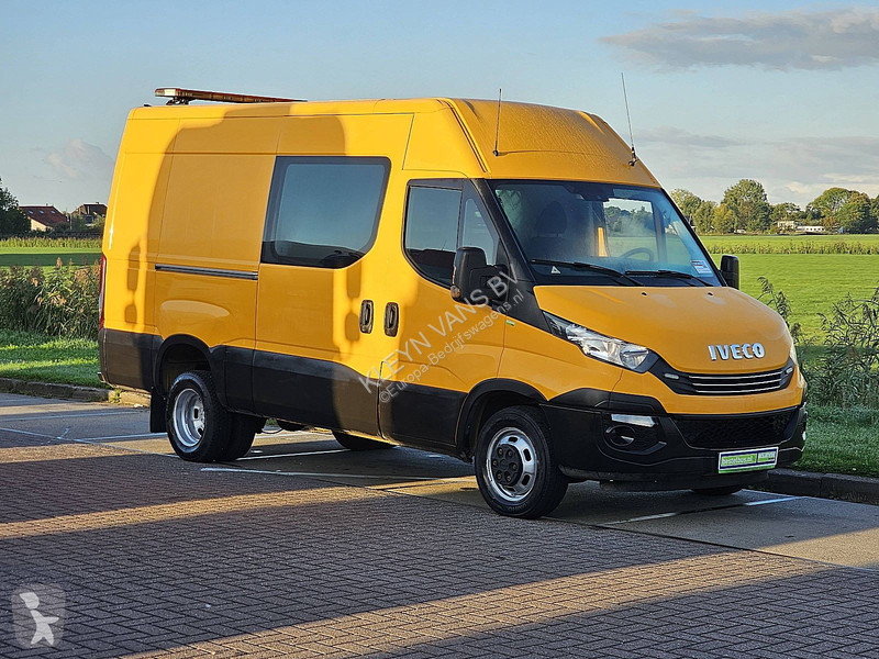 Veículo utilitário Iveco 35C16 DL AUT. L2H2