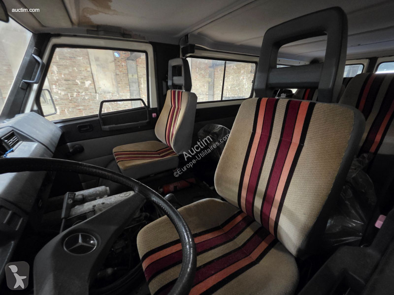 Furgoneta Mercedes mb100dp