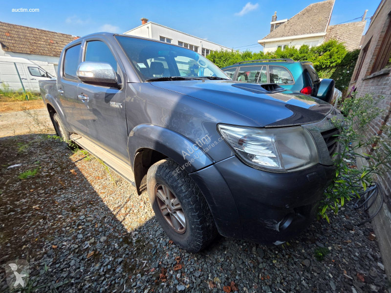 Furgoneta Toyota hilux