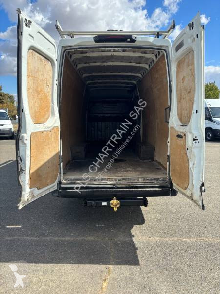 Furgoneta Iveco 35S14
