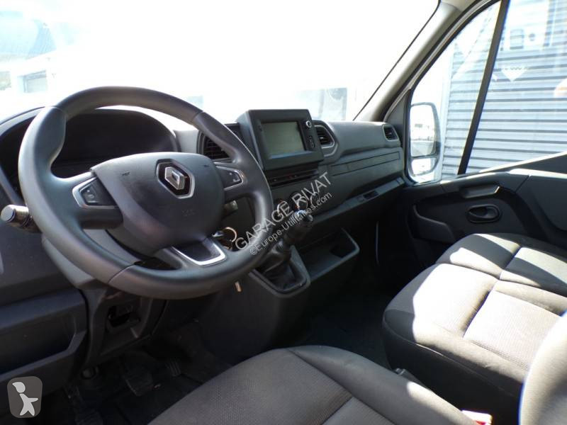 Furgoneta Renault L2H2 DCI 135