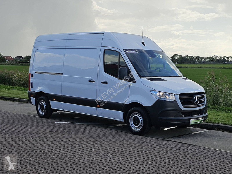 Furgoneta Mercedes 315 ac aut laadklep EUR6