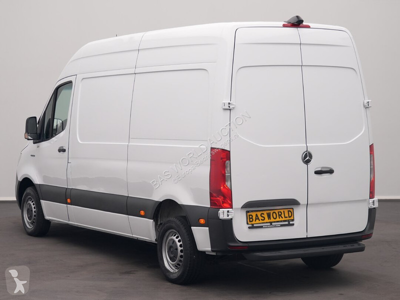 Haszongépjármű Mercedes 312