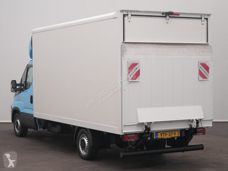 Furgoneta Iveco 35S16