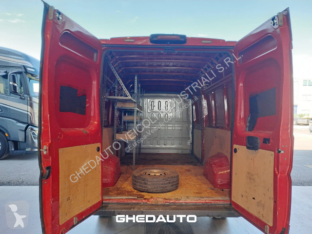 Haszongépjármű Fiat DUCATO FURGONE L2H2