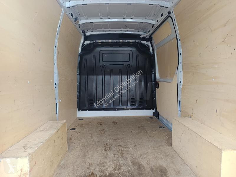 Haszongépjármű Renault F3500 L2H2 DCI 135 CONFORT
