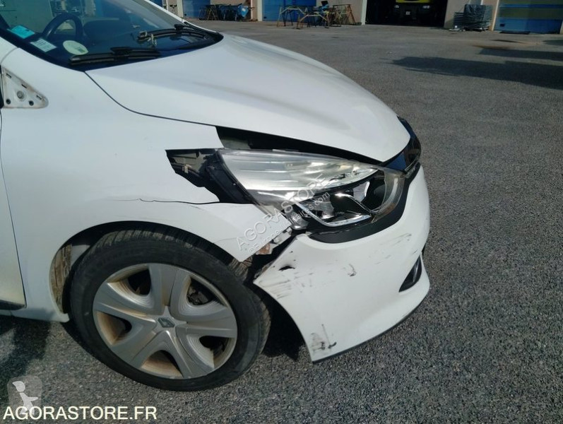 Veículo utilitário Renault CLIO