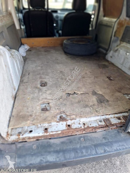 Véhicule utilitaire Renault FOURGONETTE