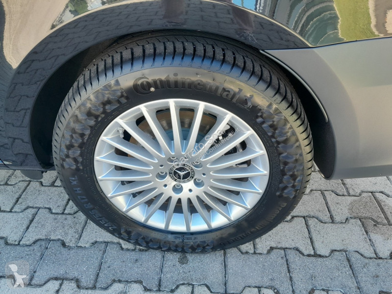 Haszongépjármű Mercedes