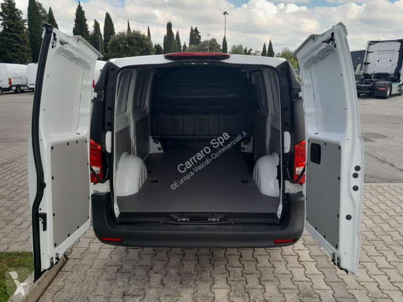 Haszongépjármű Mercedes 114 CDI