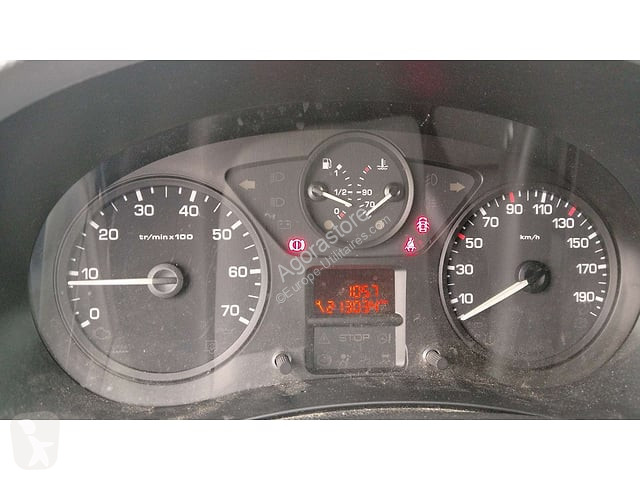 Veículo utilitário Peugeot PARTNER