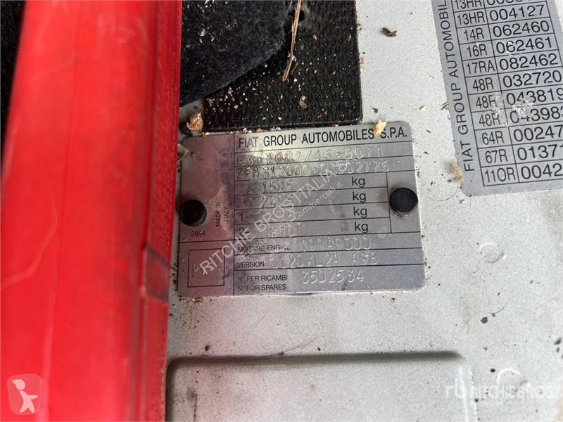 Veículo utilitário Fiat Cargo Van