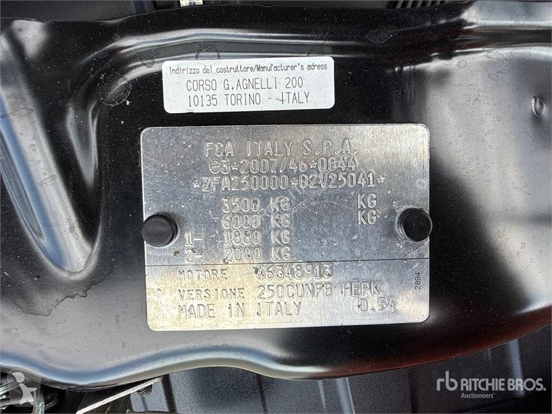Veículo utilitário Fiat 33 MH2 2.3 MJT 160CV...