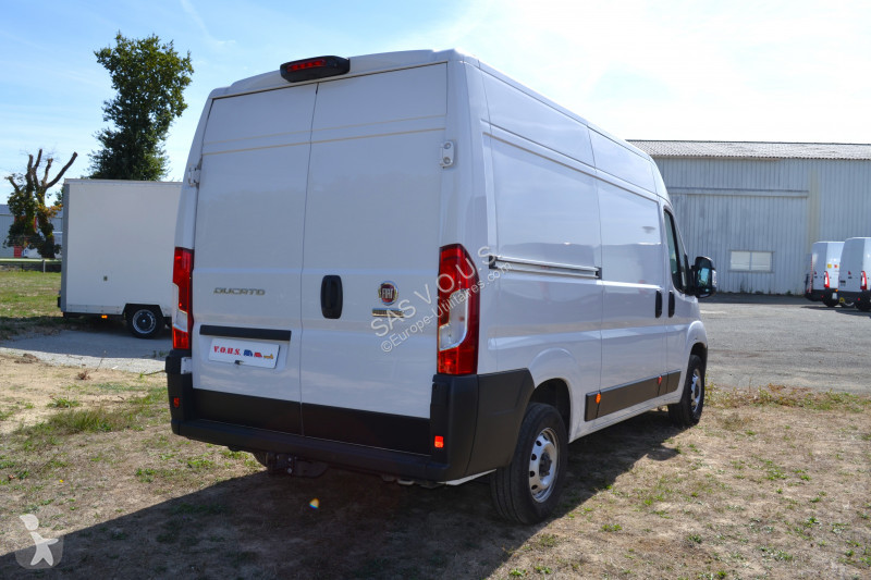 Véhicule utilitaire Fiat FIAT DUCATO FG 3.3 MH2...