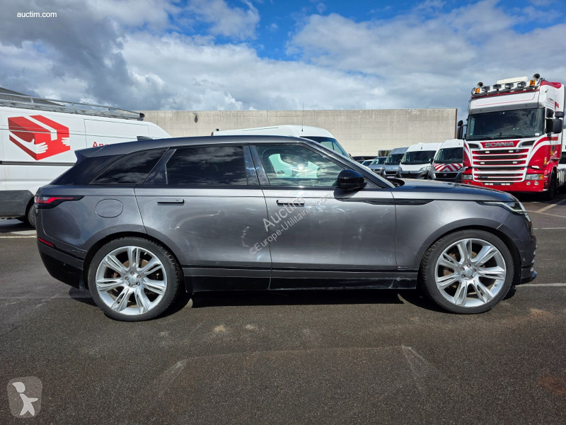 Veículo utilitário Range Rover velar