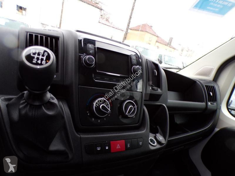 Veículo utilitário Peugeot L2H2 BLUEHDI 130...