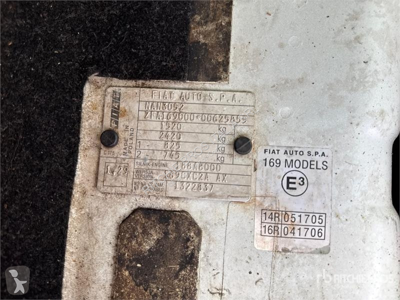 Veículo utilitário Fiat Cargo Van