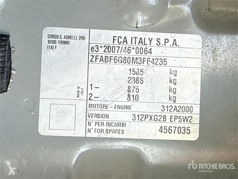 Veículo utilitário Fiat 4X4 Cross Automobile