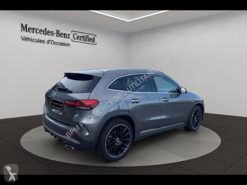 Veículo utilitário Mercedes GLA 200 d 150ch AMG...
