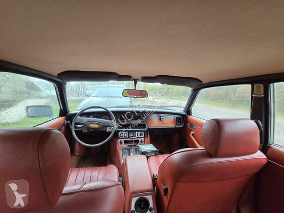Veículo utilitário Jaguar XJ6