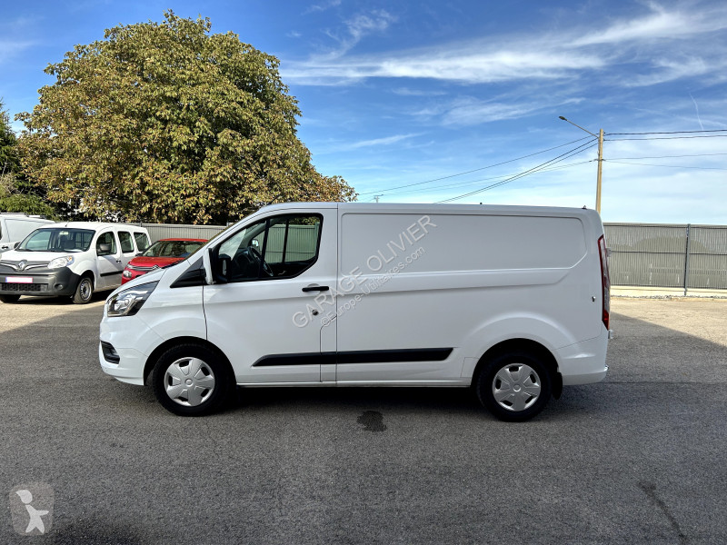 Véhicule utilitaire Ford 300 L1H1 2.0 Ecoblue...
