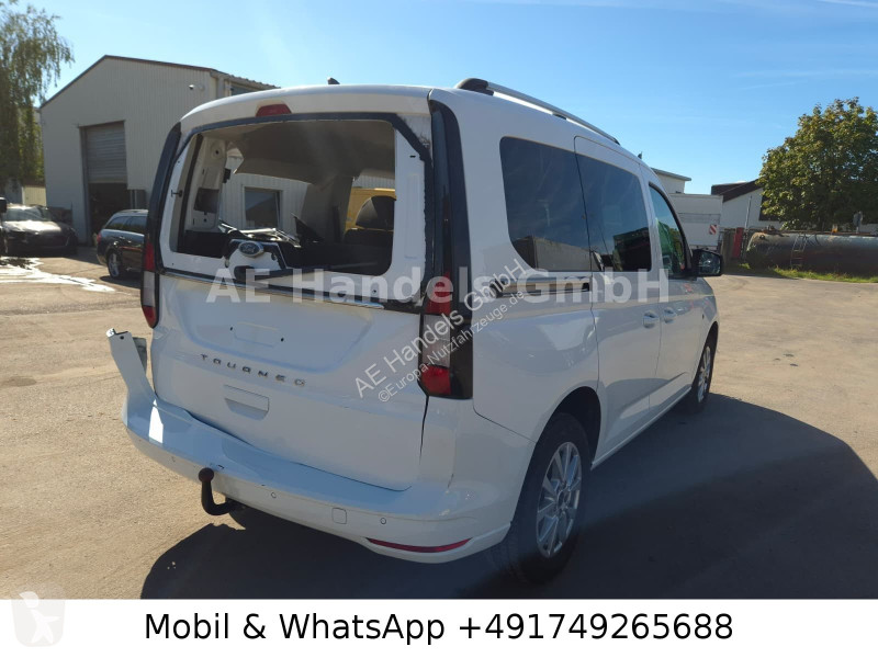 Véhicule utilitaire Ford Titanium 2.0 CDI...