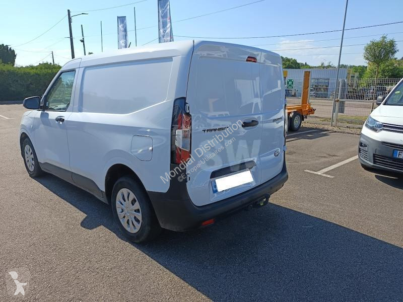 Furgoneta Ford transit courier