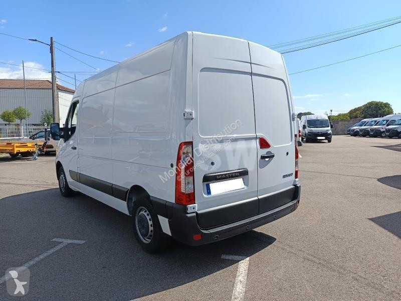 Veículo utilitário Renault F3500 L2H2 DCI 135...