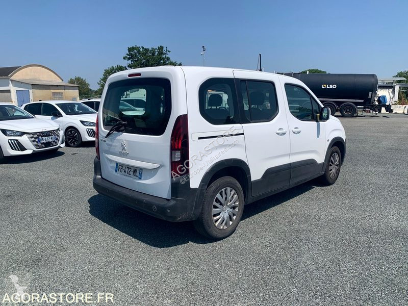 Véhicule utilitaire Peugeot RIFTER