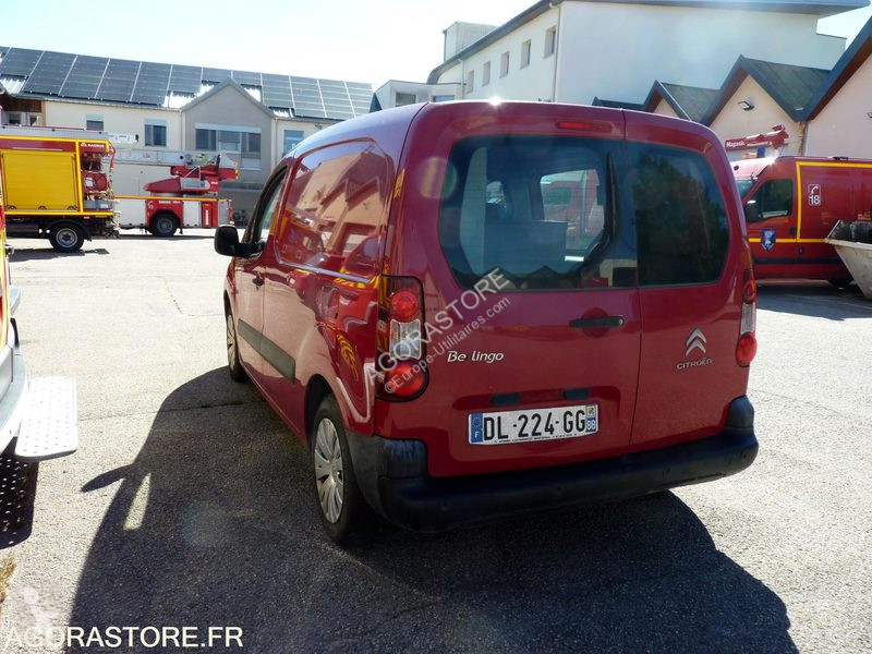 Véhicule utilitaire Citroën BERLINGO