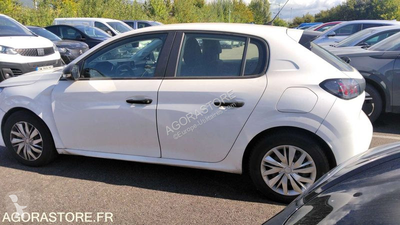 Véhicule utilitaire Peugeot 208