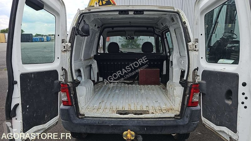 Véhicule utilitaire Citroën BERLINGO
