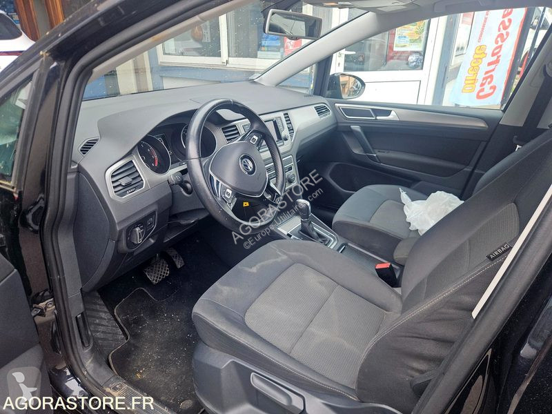 Veículo utilitário Volkswagen GOLF