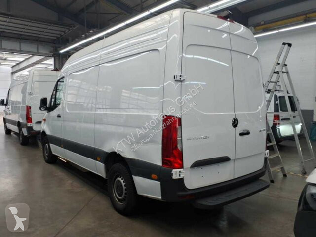 Autoutilitară Mercedes Sprinter 317...