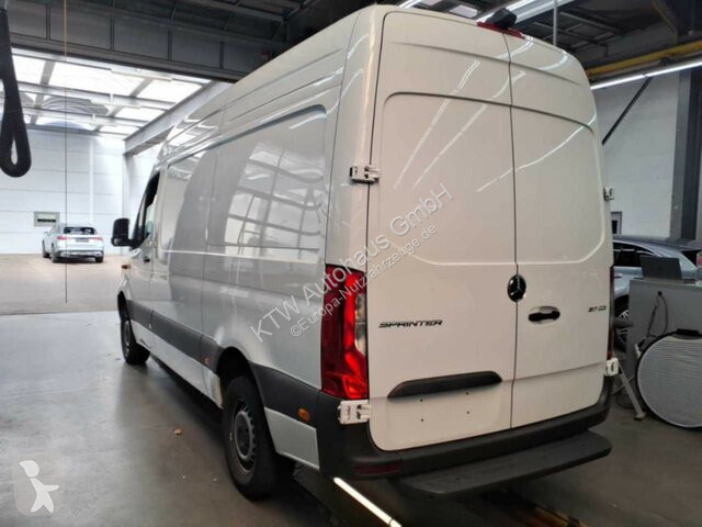 Nyttofordon Mercedes Sprinter 317...