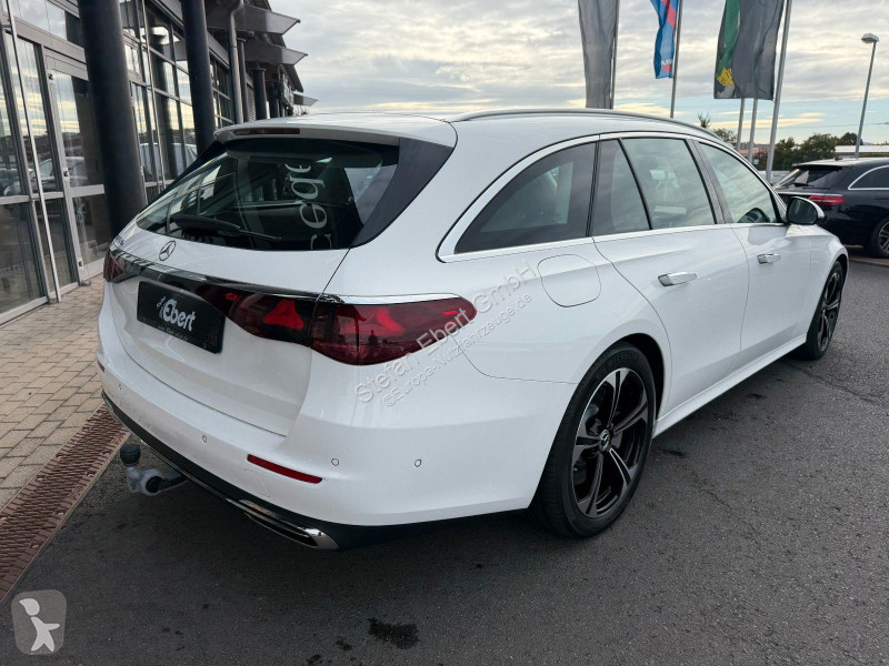 Užitkové vozidlo Mercedes E 300de Avantgarde...