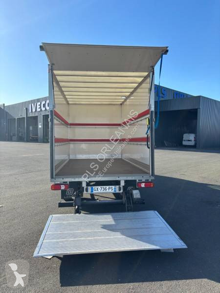 Veículo utilitário Iveco 35C16H EMP 4100