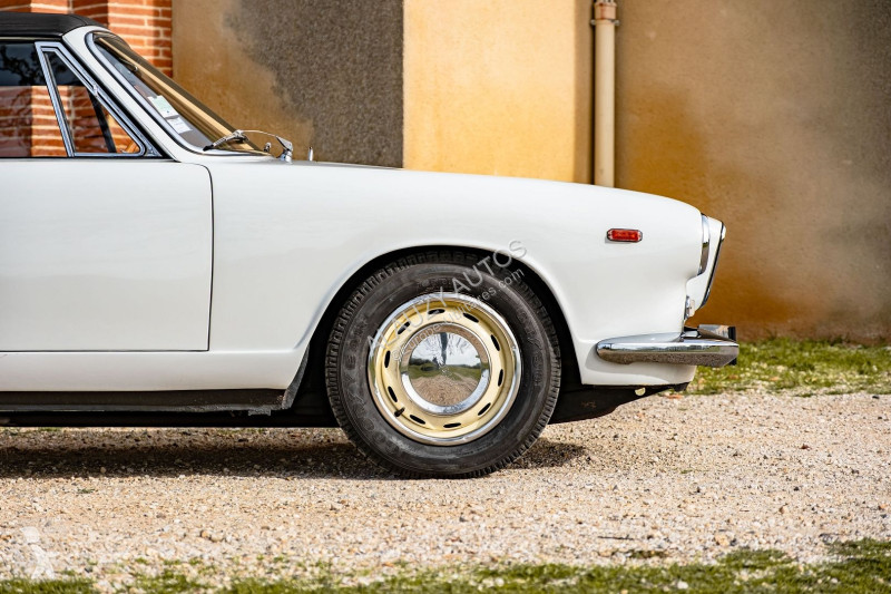 Véhicule utilitaire Lancia Flavia