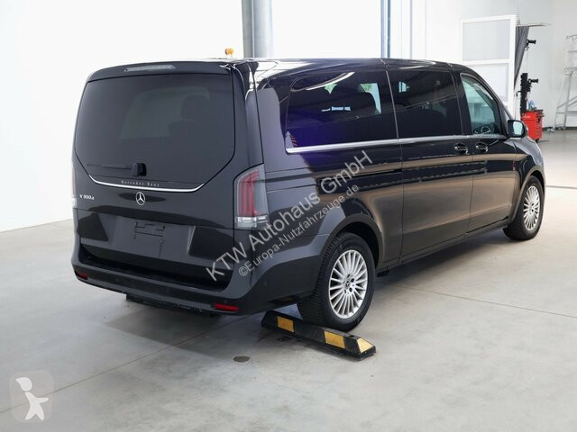 Véhicule utilitaire Mercedes V 300 Avantgarde...