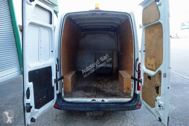 Véhicule utilitaire Renault MASTER 2,3 DCI 125