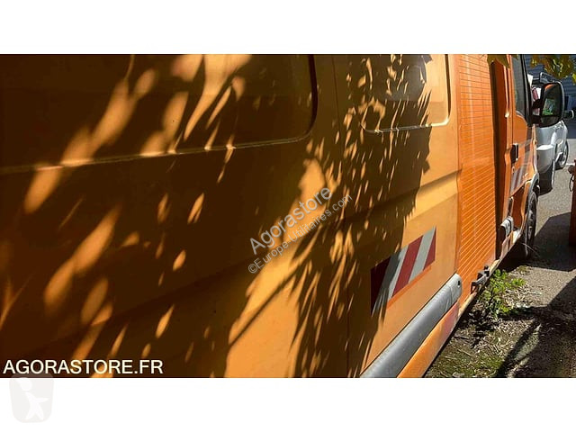 Véhicule utilitaire