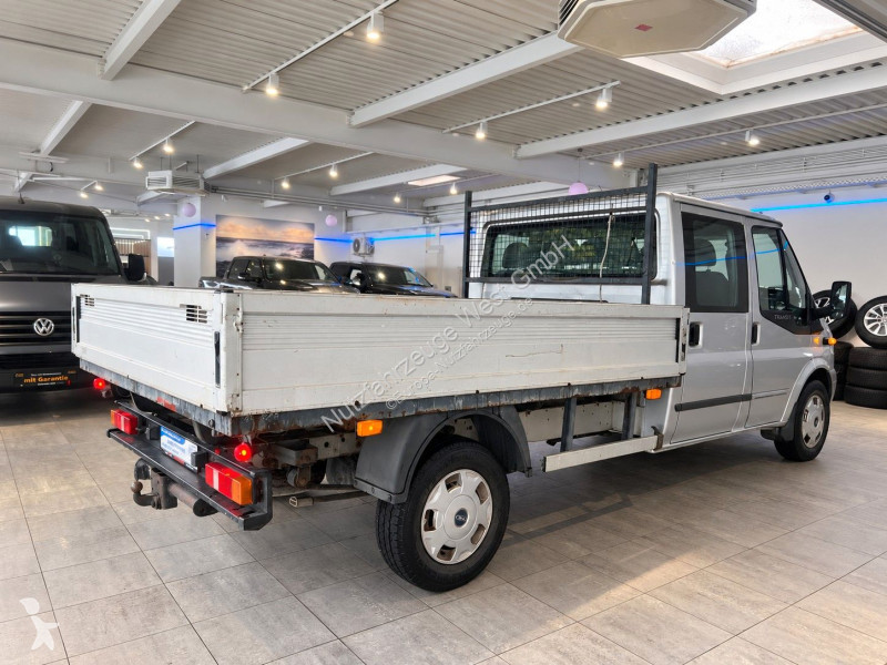 Véhicule utilitaire Ford Pritsche DoKa *Benzin*...