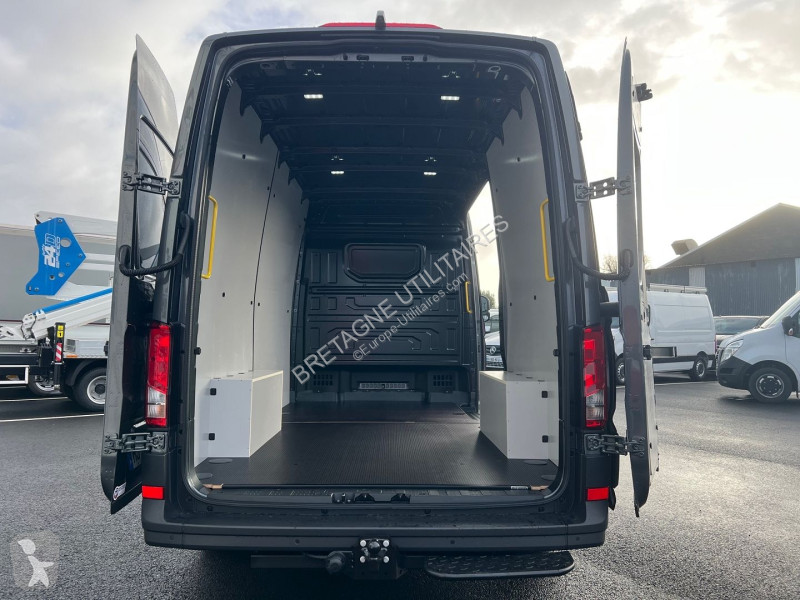 Véhicule utilitaire MAN TGE  L3H3 (L2H2) 3.5T...