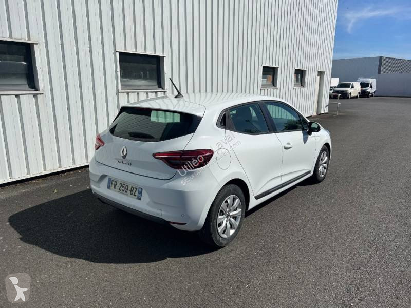 Véhicule utilitaire Renault DCI 85